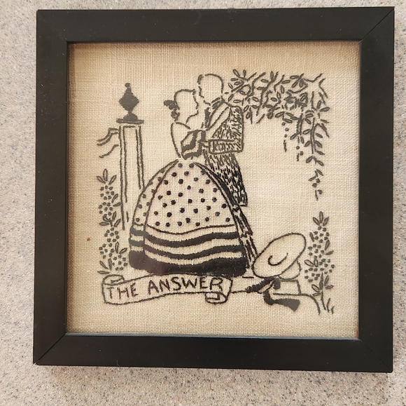 Vintage Silhouette embroidered Pictures - Picture 6 of 8